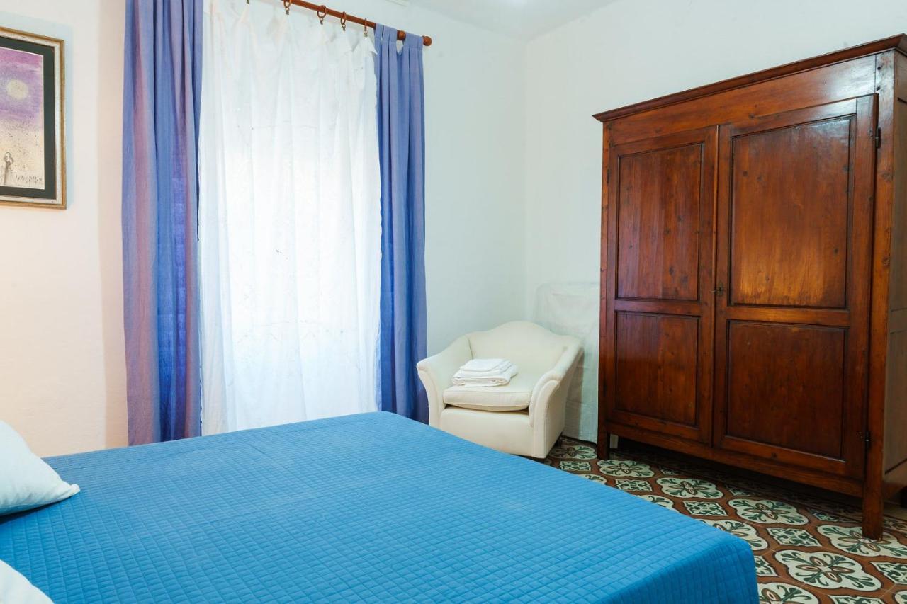 Holiday Home Alle Pavoncelle, Indipendente Con Terrazzo Di 60 Mq Portoscuso Exterior photo